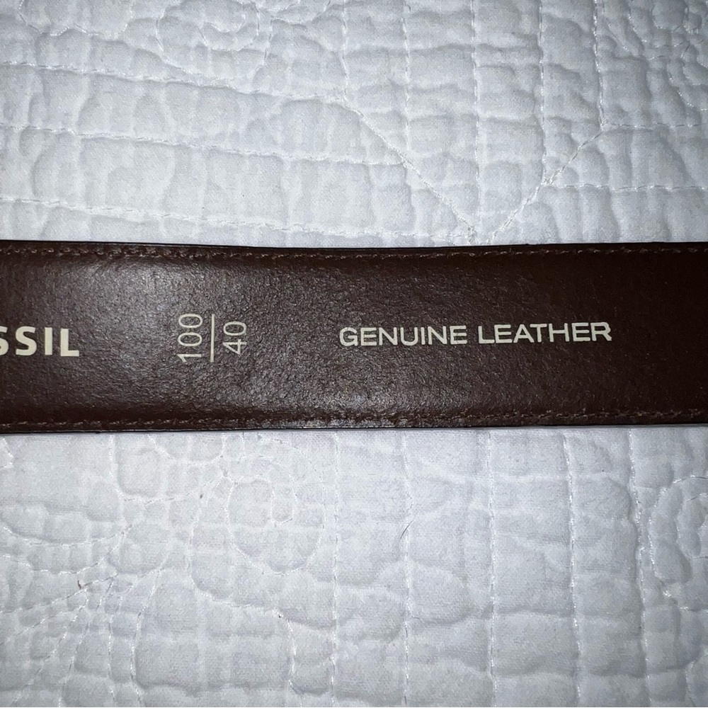 FOSSIL Woodrow Dark Brown Genuine Leather Belt Mens NWT Sz 40 - Picture 9 of 11
